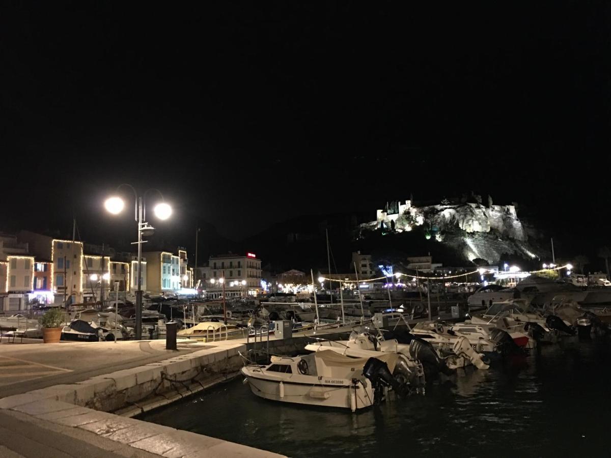 Du Pecheur A A 10 Metres Du Port Cassis